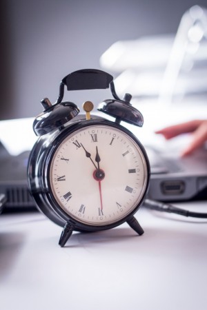 Hora extra. Foto: © iStock.com / Pekic