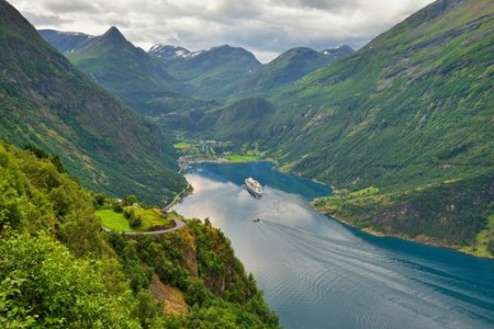 Fiorde. Foto: Jan Miko / Shutterstock.com