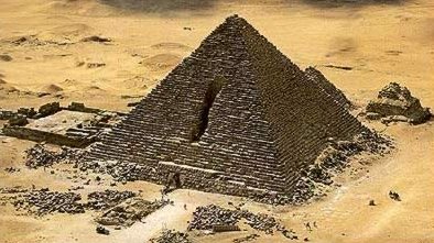 Pirâmide de Miquerinos - Civilização Egípcia - InfoEscola