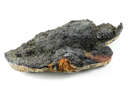 Uraninita, mineral que possui urânio em sua composição. Foto: Bjoern Wylezich / Shutterstock.com