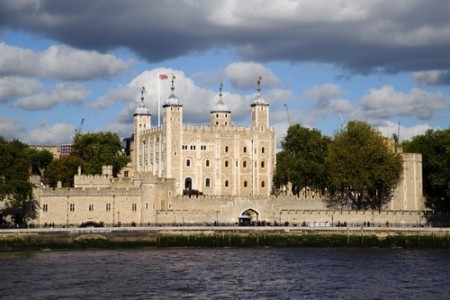 Torre de Londres. Foto: Salparadis / Shutterstock.com