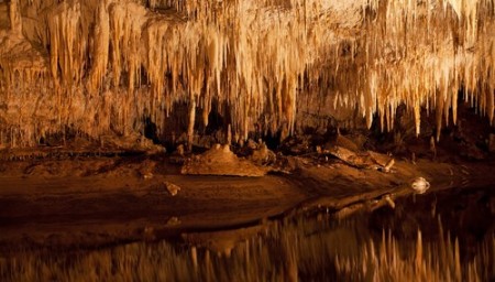 Estalactites. Foto: Marcella Miriello / Shutterstock.com