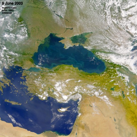 Mar Negro fotografado por um satélite. Foto: NASA.