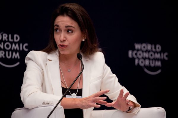 María Corina Machado em evento do Fórum Econômico Mundial